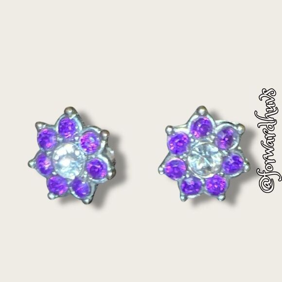 Bundle Sale 3 for $15 | Vintage Avon Silver-Tone Stud Earrings – Rhinestone - Picture 1 of 9
